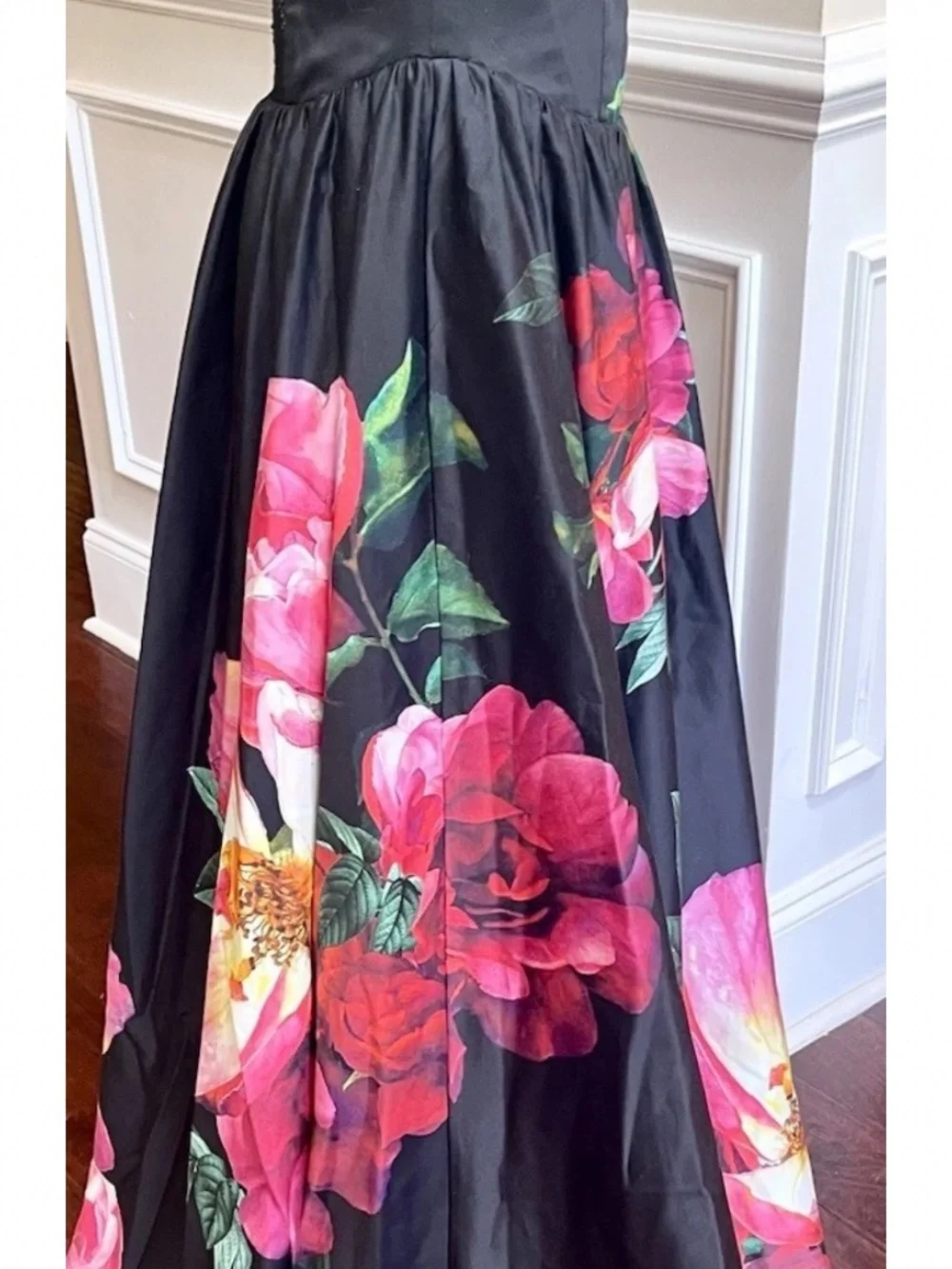 Alice +Olivia Tarrie Floral Ball  gown Maxi dress Empress Bloom Black NWT 6